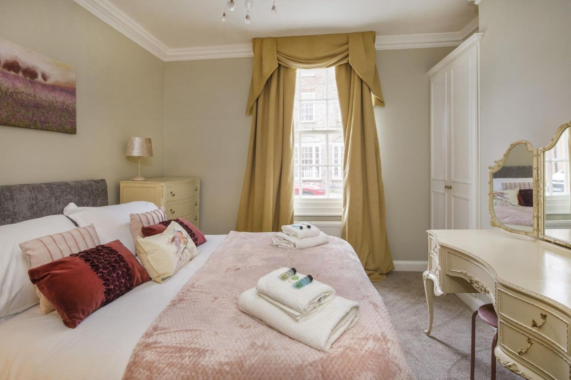 St Wilfrid'S Court Villa ยอร์ค ภายนอก รูปภาพ